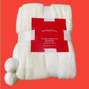 Wondershop White Plush Pom Pom Blanket